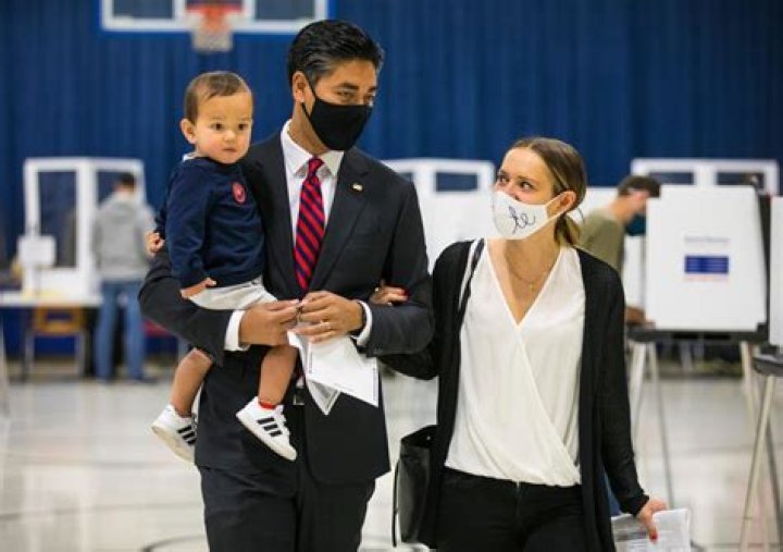 Who Is Aftab Pureval Wife Whitney Whitis? Everything On The First Asian American Mayor of Cincinnati