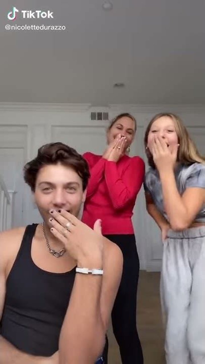 Who Is Nicolette Durazzo On Tiktok? Find Her On Instagram